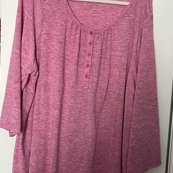 LOGO by Lori Goldstein 3/4 Sleeve Henley Top - Picture 1 of 3
